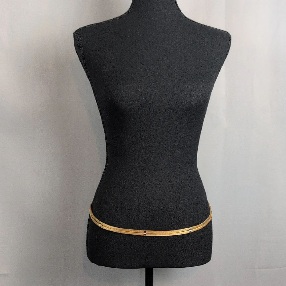 Elegant Gold Women's‎ Belt